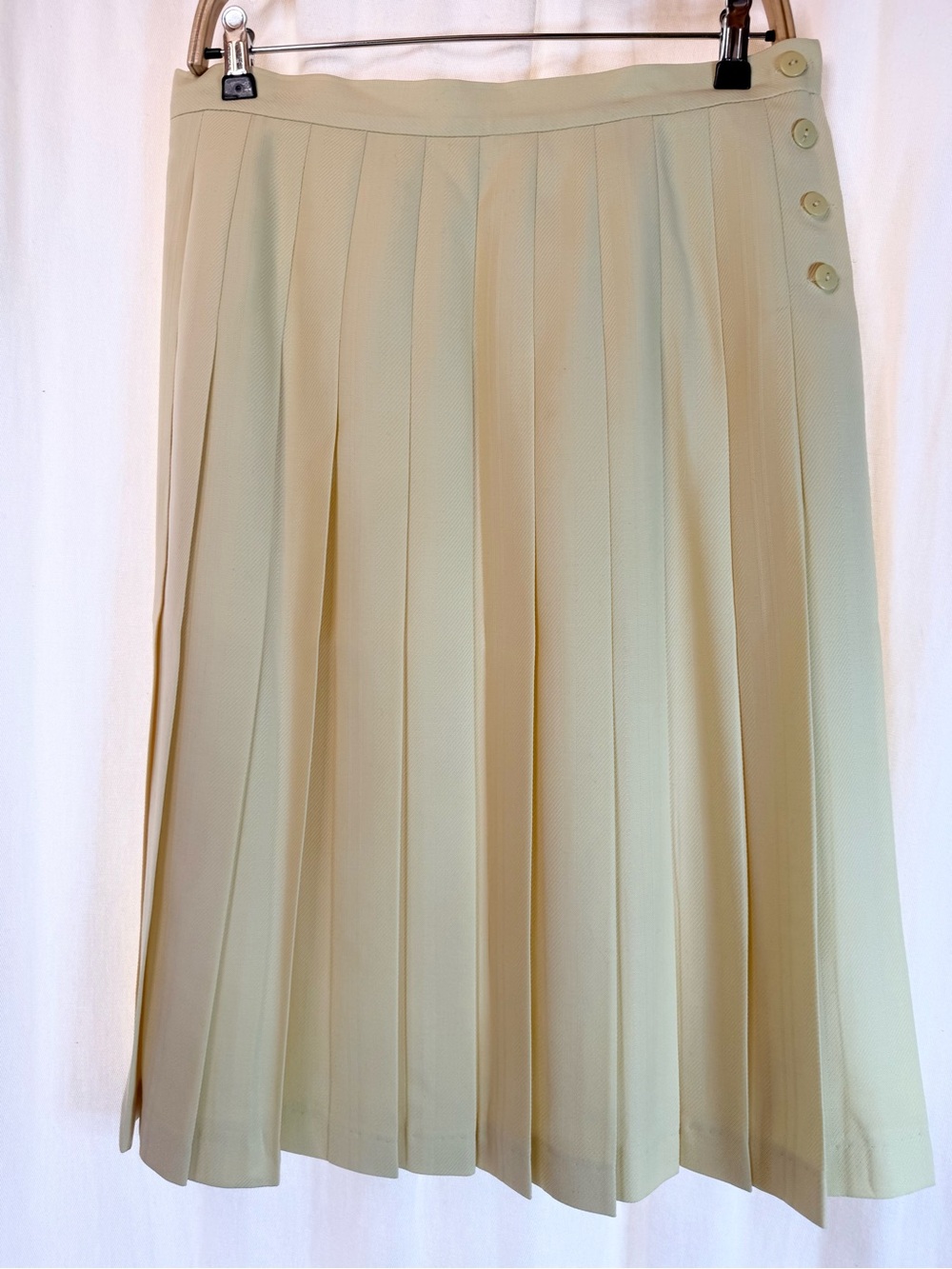 ☀️Stunning Perfectly Pleated Wool Skirt in Light Yellow☀️